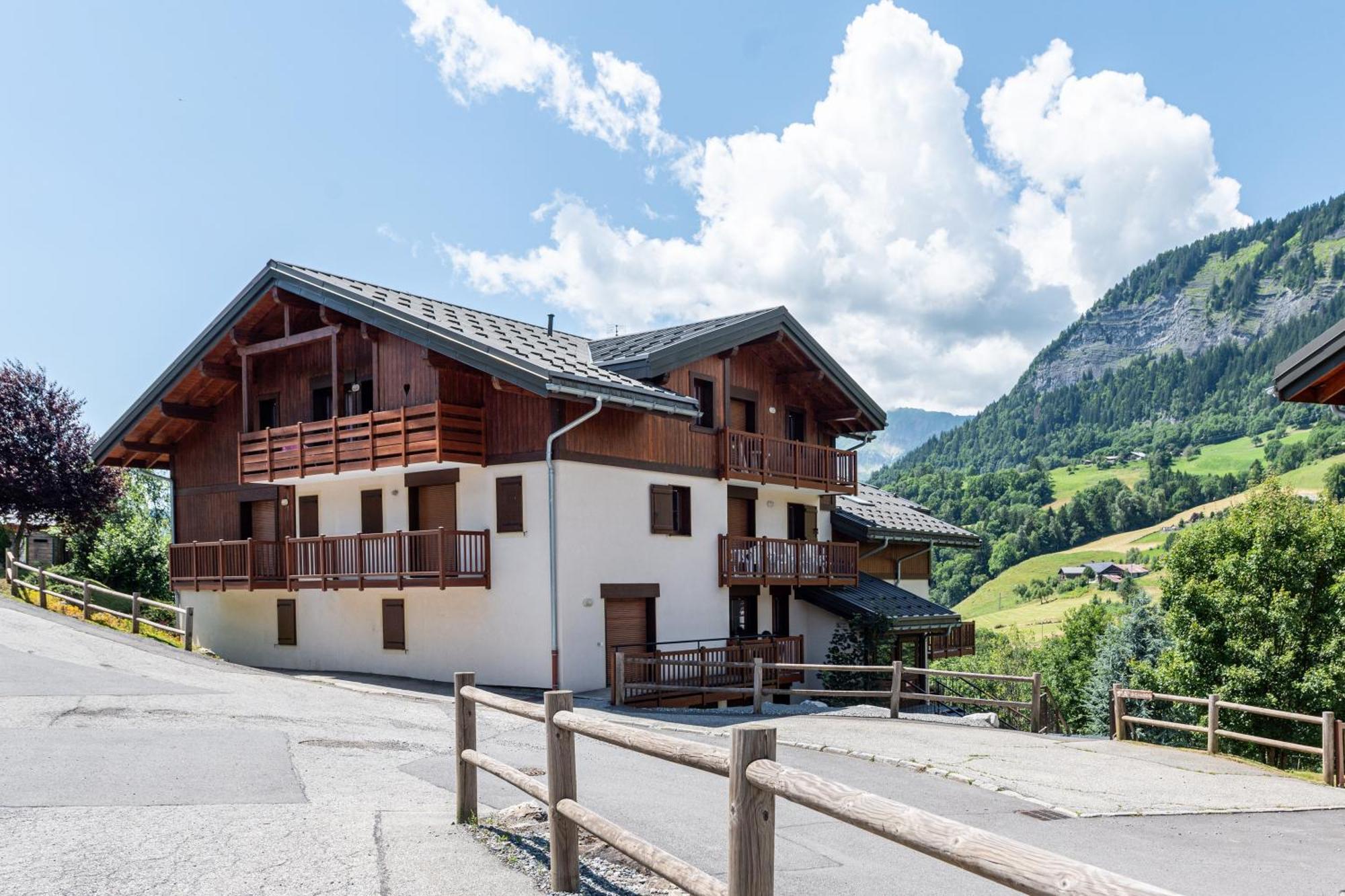 Chez Florent - Appt Vue Montagne Avec Piscine Флюме Екстериор снимка